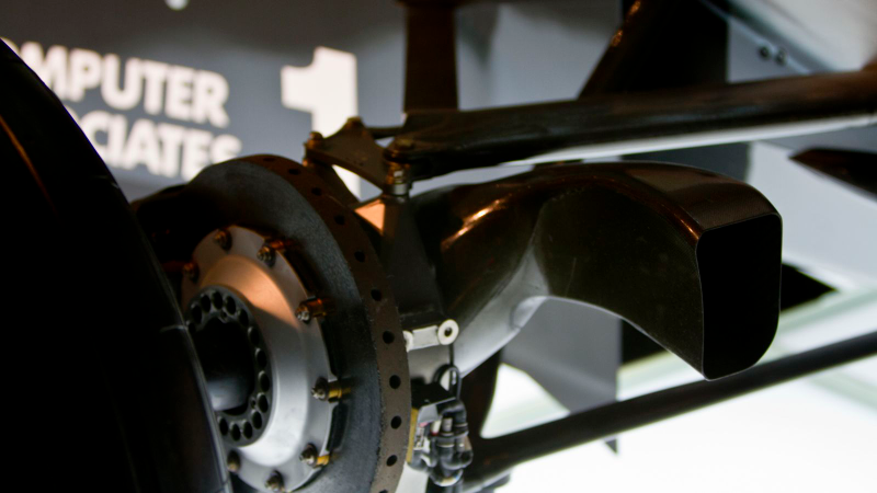 Illustration for article titled Get a bug's-eye view of Mika Häkkinen's McLaren MP4/14
